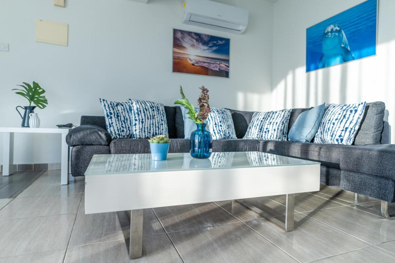 Makenzy Seaview Penthouse Apartment Larnaca Exterior photo