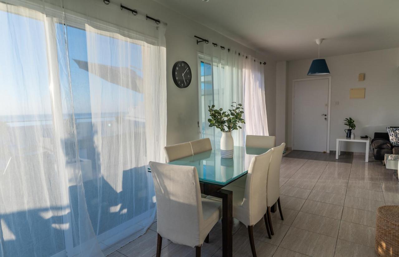 Makenzy Seaview Penthouse Apartment Larnaca Exterior photo