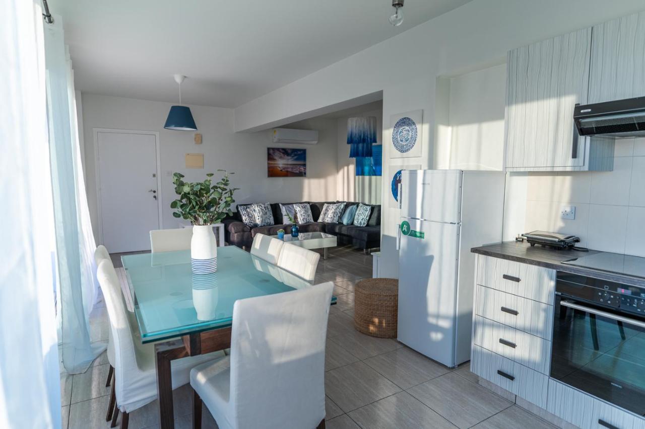 Makenzy Seaview Penthouse Apartment Larnaca Exterior photo